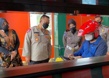 Ditlantas Polda Banten Kunjungi Pelayanan Drive Thru Samsat Cikande