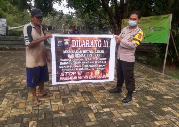 Anggota Bhabinkamtibmas Polsek Marabah Gencar Berikan Himbauan Pencegahan Karhutla