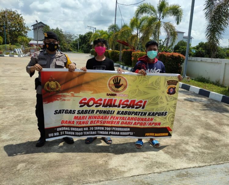 Anggota Polsek Mantangai Selalu Imbau Warganya Lawan Pungli