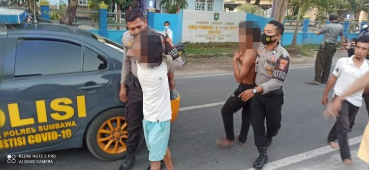 Berkelahi Dipinggir Jalan, 2 Pemuda di NTB Diamankan Polisi