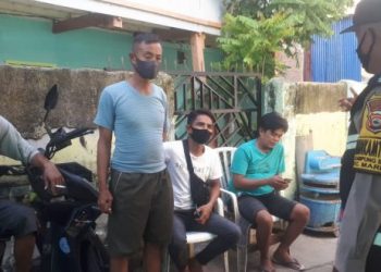 Bhabinkamtibmas Ajak Warganya Ramai-ramai Ikut Vaksin