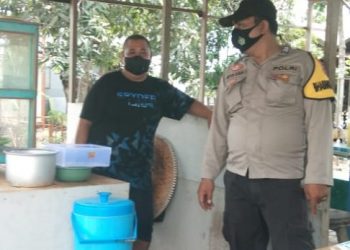 Bhabinkamtibmas Polsek Tabunganen Gencar Berikan Himbauan Kepada Warga Untuk Mengikuti Protokol Kesehatan