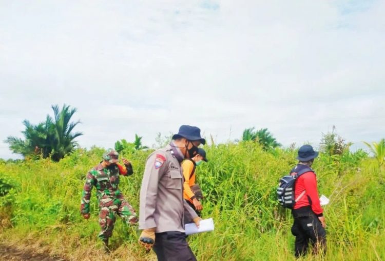 Bhabinkamtibmas Punggur Besar Dan Manggala Agni Ajak Warga Berperan Aktif Mencegah Karhutla