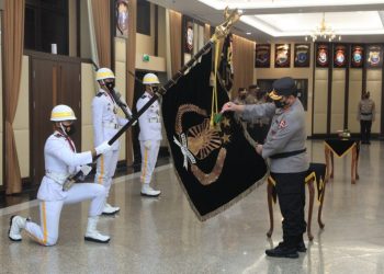 Jelang HUT Bhayangkara 1 Juli, Polri Gelar Upacara Pencucian Pataka