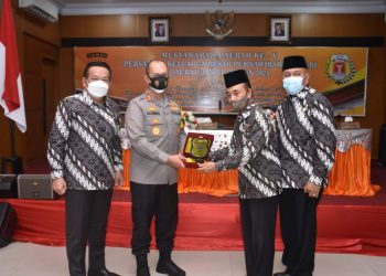 Kapolda Jambi Buka Musyawarah Daerah Ke-V tahun 2021 Persatuan Keluarga Besar Purnawirawan Polri