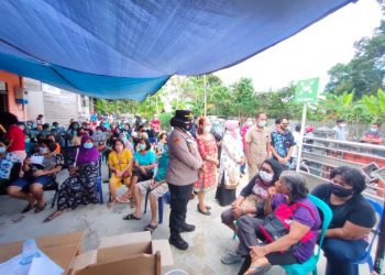 Kapolsek Kapuas Hilir Pantau dan Amankan Vaksinasi Lansia
