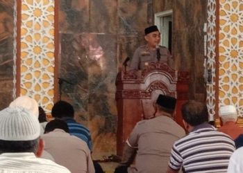 Kapolsek Tamalate Bersama Rombongan Pererat Silaturahmi Melalui Safari Jumat