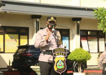 Pastikan Pelaksanaan PPKM, Kapolres Gianyar Secara Khusus Pimpin Apel