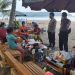 Plt Kapolsek Pangandaran Menghimbau Agar Wisatawan Selalu Disiplin Prokes