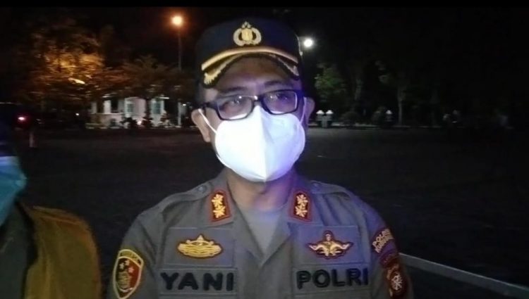 Polres Kubu Raya Perketat Patroli Selama PPKM Mikro, AKBP Yani: Banyak Anak Muda Masih Suka Nongkrong-Nongkrong