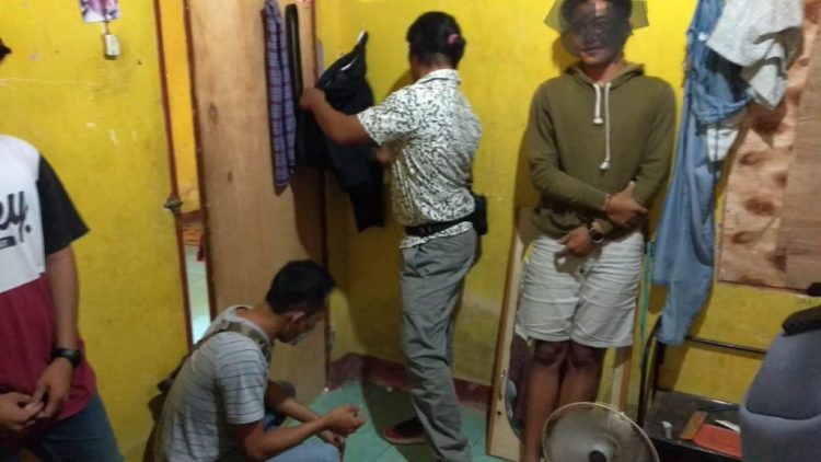 Polres Loteng Tangkap 13 Orang Pemuda Miliki Sabu-sabu