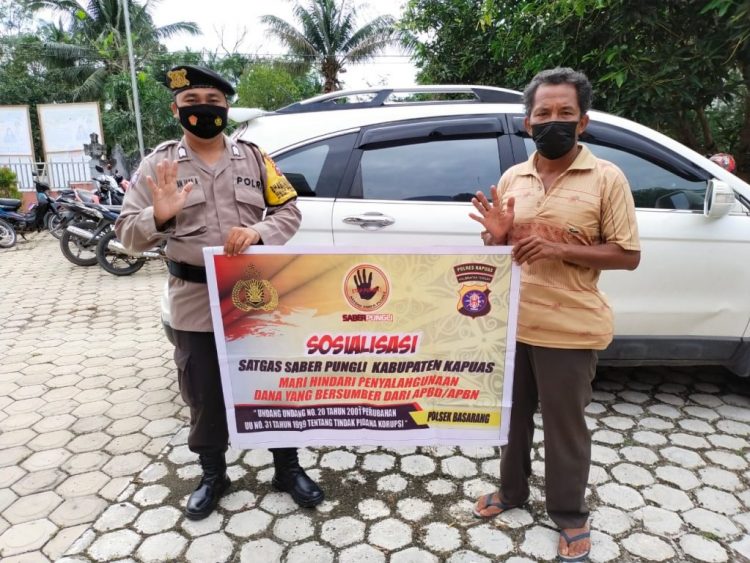 Polsek  Basarang Sosialisasikan Saber Pungli Di Wilkumnya
