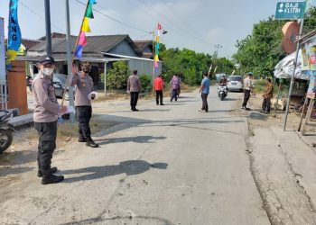 Tekan Covid-19, Kapolsek Bersama Jajarannya Gencar Lakukan Pendisiplinan