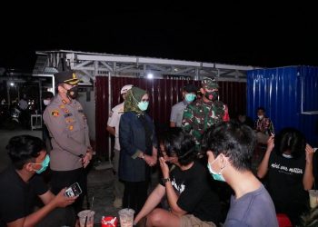 Tim Gabungan TNI-Polri Gelar Patroli PPKM Mikro di Kota Bontang