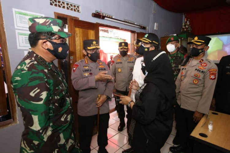 Kapolri Minta Perusahaan Patuhi Aturan PPKM Darurat