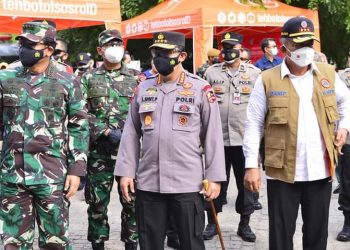 Vaksinasi Keliling TNI-Polri Telusuri Warga Pinggiran Jakarta