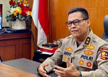 Panglima TNI dan Kapolri Keliling Jabar, DIY, Jatim dan Jateng Tinjau Vaksinasi Massal dan Pos Penyekatan