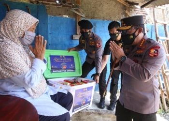 Polri Berikan 475.420 Paket dan 2.400 Ton Beras Saat PPKM