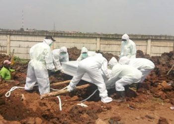 Bekasi Izinkan Jenazah Pasien Covid-19 Dikebumikan di Makam Keluarga
