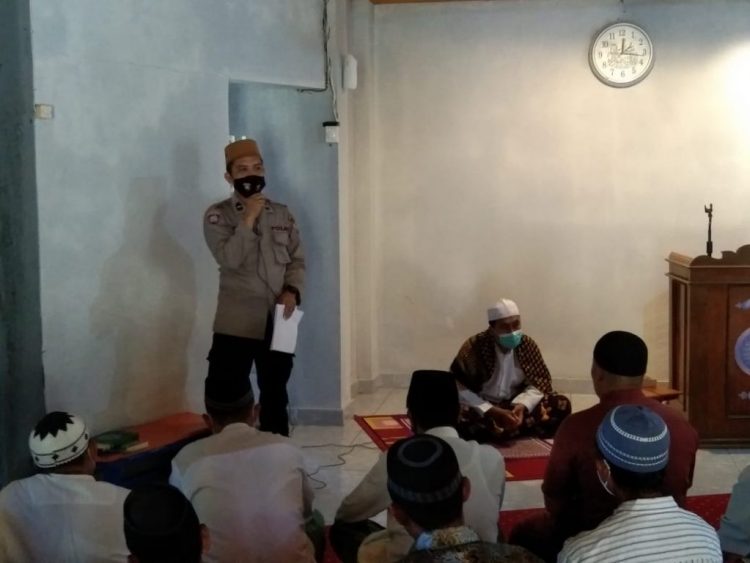 Binmas Polres Landak imbau masyarakat untuk Vaksin “Aman dan Halal”