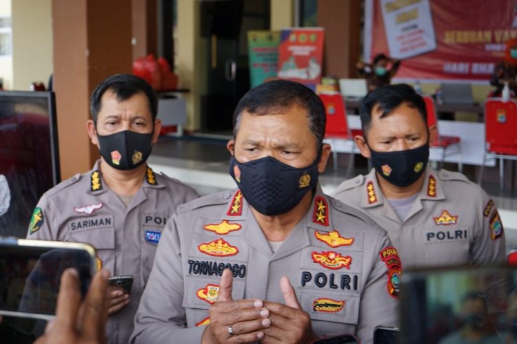 Halo Pace Mace, Mari Torang Ikut Vaksin Di Gerai Vaksin Presisi Polda PB