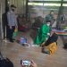 Lakukan Pelacakan Kontak Erat Covid-19, Bhabinkamtibmas Polsek Enrekang damping Tim Tracer