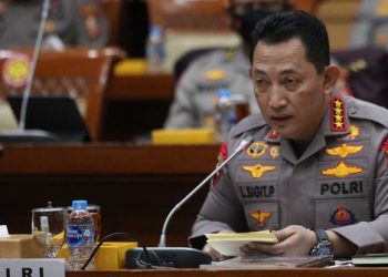 Buku Setapak Perubahan: Kapolri Mau Pelayanan Polri Semudah Pesan Pizza