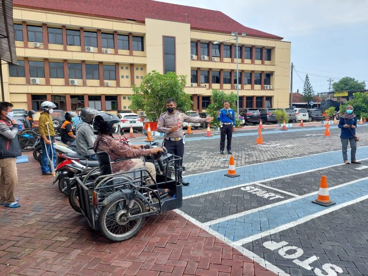 Polri Berkomitmen Untuk Meningkatkan Pelayanan Bagi Penyandang Disabilitas_