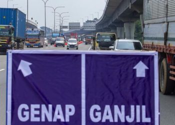Uji Coba Ganjil - Genap Tol Cikampek Berjalan Lancar