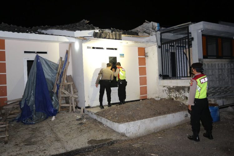 Polri Gelar Patroli Rumah Kosong Korban Gempa, Waspadai Pencurian
