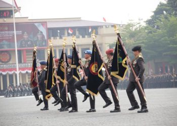 Baharkam Polri Terima Penghargaan Nugraha Sakanti dari Presiden Jokowi