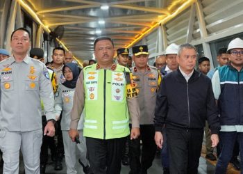 Tinjau Pelabuhan Merak, Kakorlantas dan Menhub Pastikan Arus Mudik 2025 Lancar