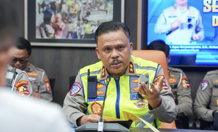 Kakorlantas Polri Irjen Pol Drs. Agus Suryonugroho